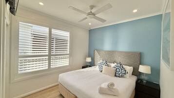 2 bedrooms, iron/ironing board, free WiFi