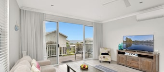 Ahoy Villa at Caves Beach Villas