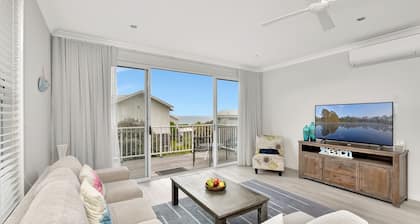 Ahoy Villa at Caves Beach Villas