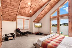 4 bedrooms, free WiFi, bed sheets