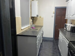 Slaapzaal, 1 slaapkamer, uitzicht op de stad | Interieur