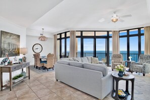 スマートテレビ