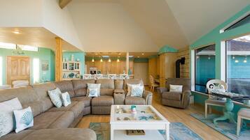 TV connectée, table de tennis de table