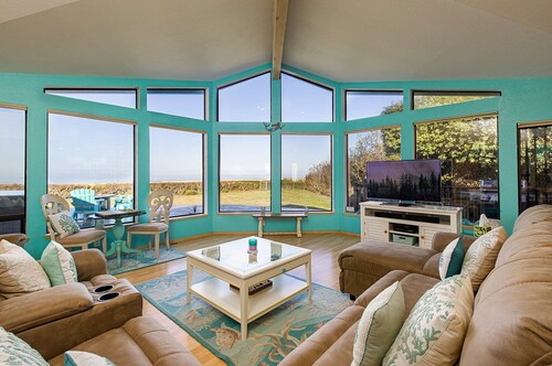 🌊Welcome to Mermaid Cove: Your Luxurious Oceanfront Retreat 🧜🏼‍♀️