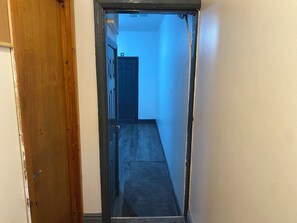 Shared Dormitory, 1 Bedroom, City View | Interior - Room in Guest Room - Spacious Double Room in Stoke (Stoke-on-Trent)