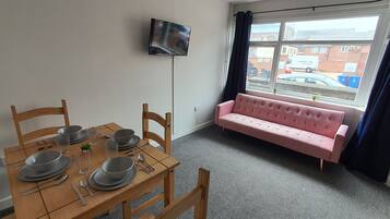 Shared Dormitory, 1 Bedroom, City View | Room amenity