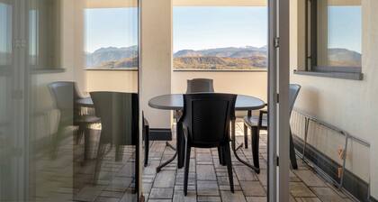 Ferienwohnung 'Mendelbahn' mit Bergblick, privater Terrasse und Wi-Fi