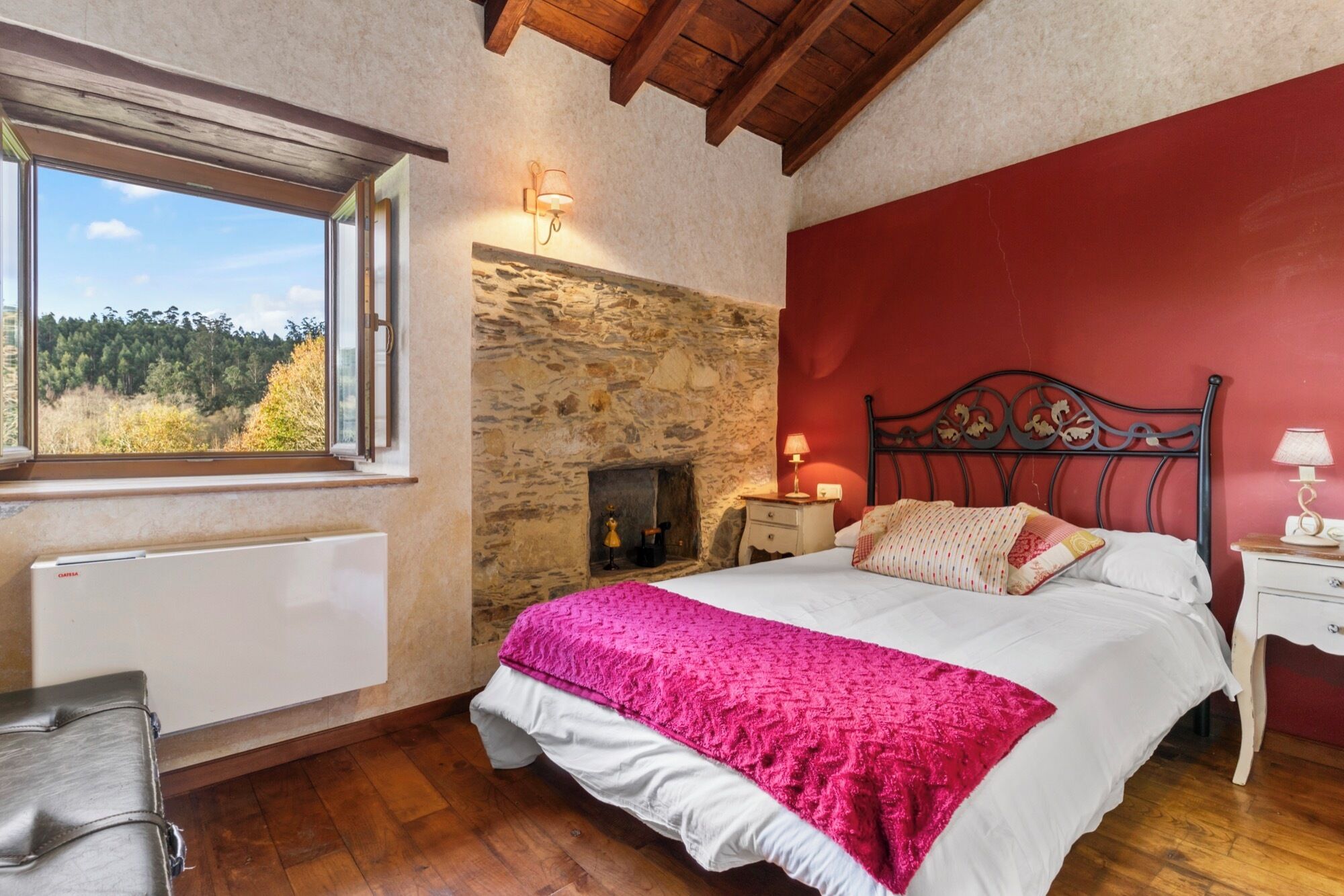 2 bedrooms, free WiFi, bed sheets