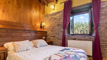 1 室のベッドルーム、WiFi (無料)、ベッドシーツ