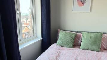 Shared Dormitory, 1 Bedroom, City View | 1 bedroom