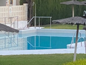 Pool - Holiday Home 'Casita En El Peñón' with Shared Pool, Private Terrace and Air Conditioning (Salobreña)