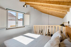 1 camera, ferro/asse da stiro, Wi-Fi gratuito, lenzuola