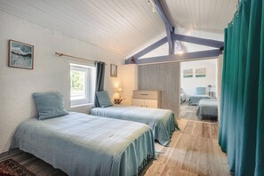 1 slaapkamer, een strijkplank/strijkijzer, gratis wifi