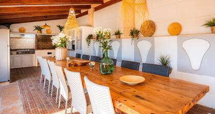 Finca 'Emilia' mit privatem Pool, Wi-Fi und Klimaanlage
