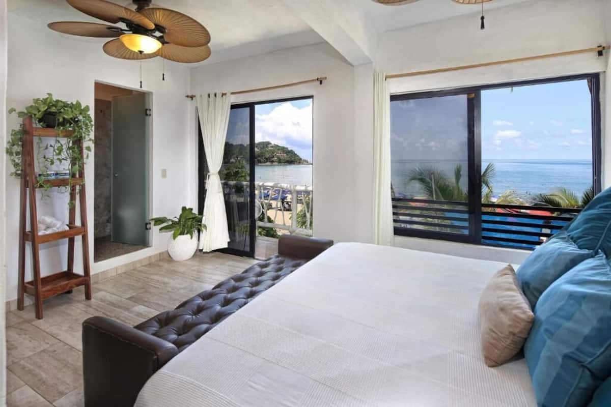 Luxury Room | Free WiFi