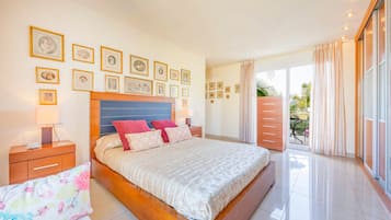 3 habitaciones, tabla de planchar con plancha y wifi gratis