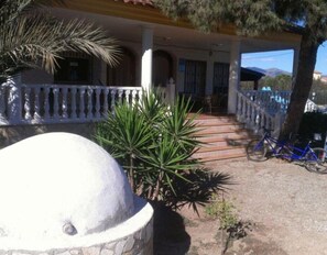 Exterior - Country House 'Chalet Del Sol' with Private Pool, Shared Terrace and Private Garden (Puerto Lumbreras)