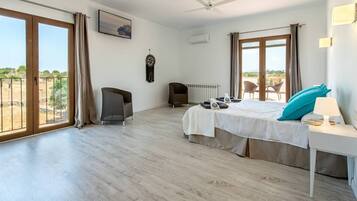 6 camere, ferro/asse da stiro, Wi-Fi gratuito, lenzuola