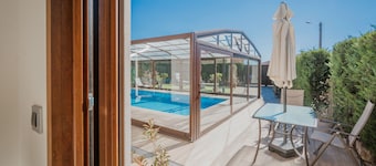 Adults Only Country House 'La Costana De Barbadillo' with Private Garden, Wi-Fi and Air Conditioning