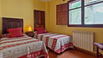 2 bedrooms, free WiFi, bed sheets