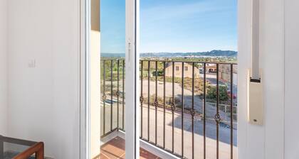 Apartment 'Llanera De Ranes' with Balcony and Air Conditioning