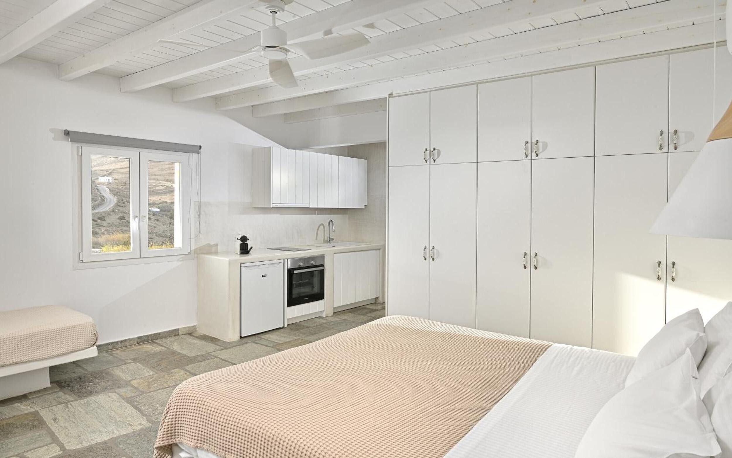 熨斗/熨衫板、免費 Wi-Fi、床單