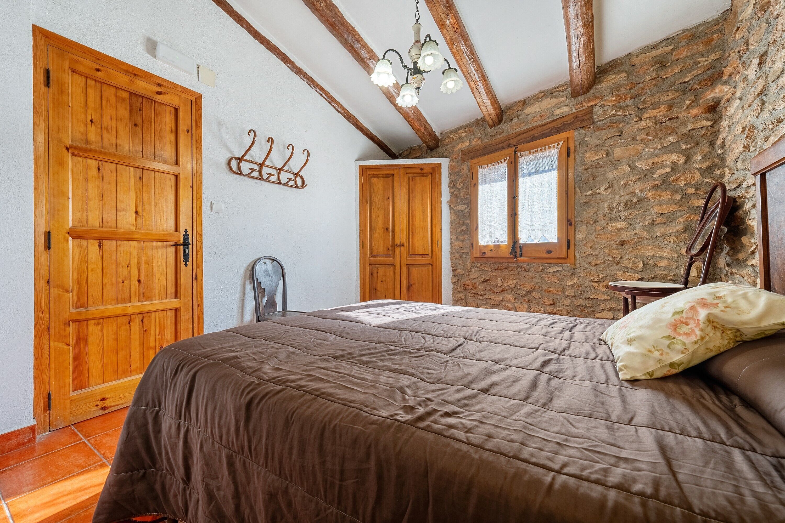 6 chambres, Wi-Fi gratuit, draps fournis