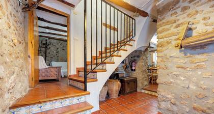 Apartment 'Casa Elisa' with Private Terrace, Wi-Fi and Air Conditioning