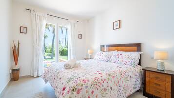 3 chambres, fer et planche Ă repasser, Wi-Fi gratuit, draps fournis