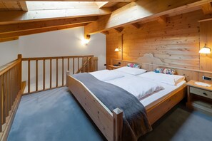 1 quarto, Wi-Fi de cortesia, roupa de cama