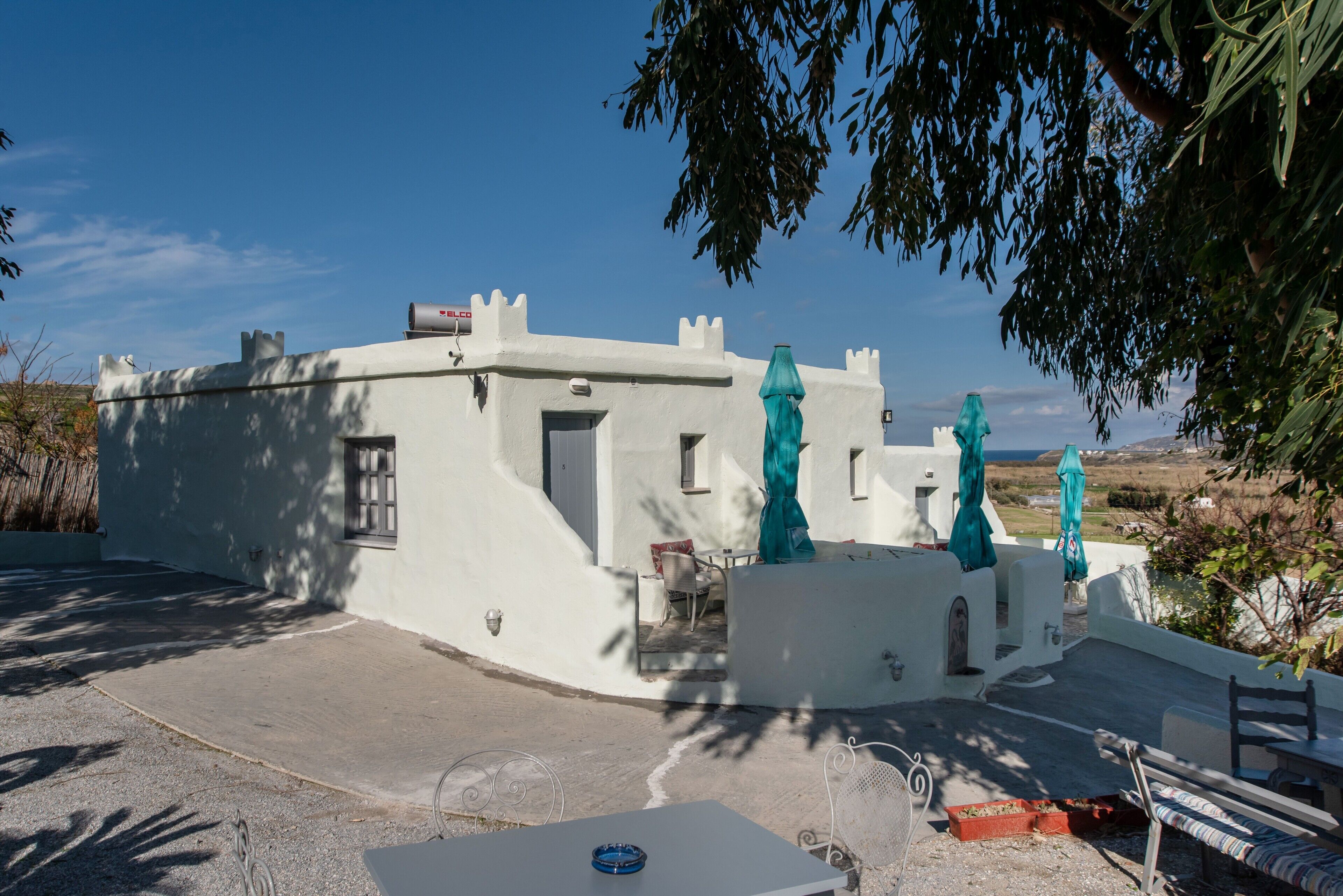 屋外ダイニングエリア