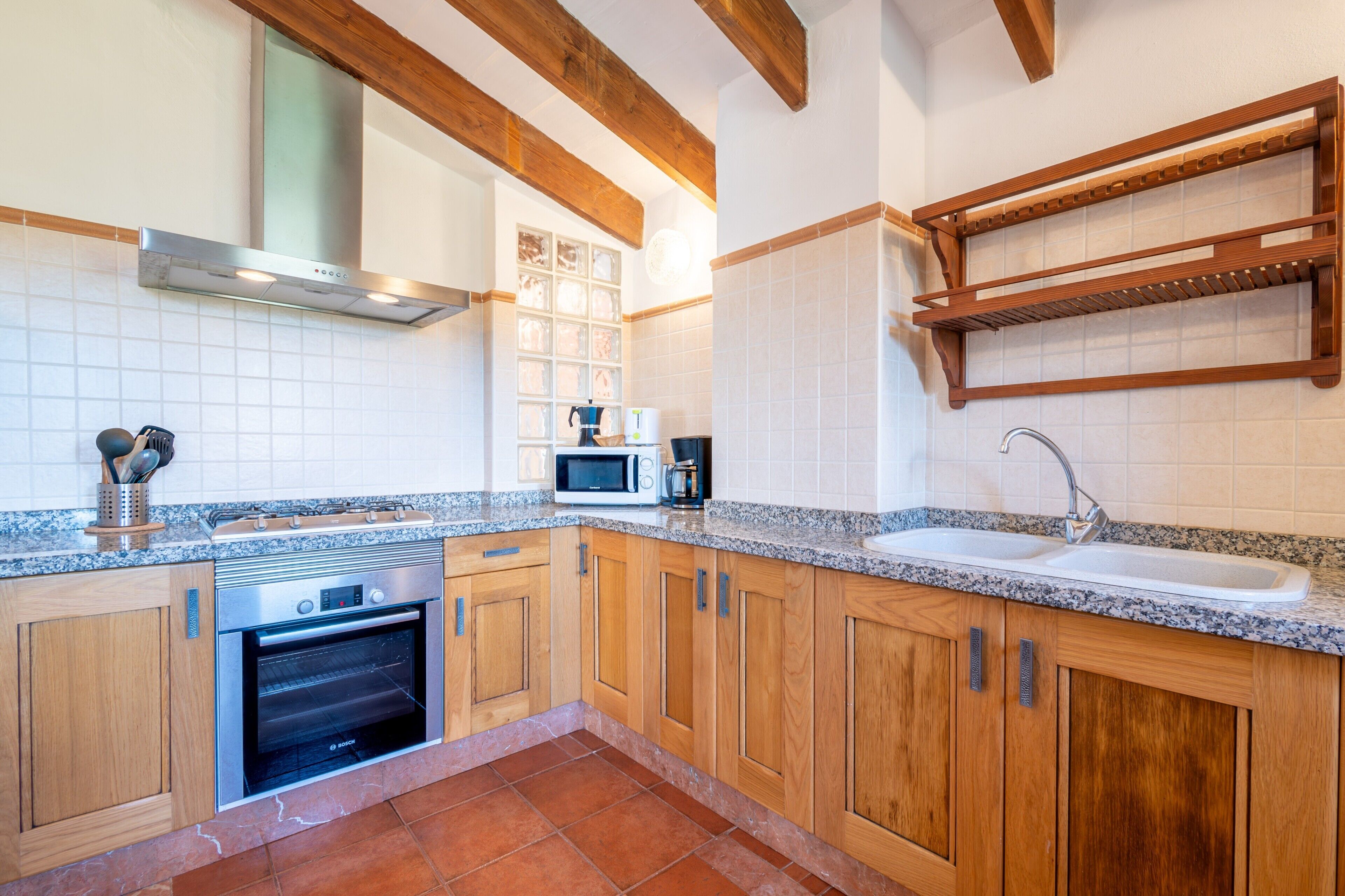 Fridge, microwave, stovetop, toaster