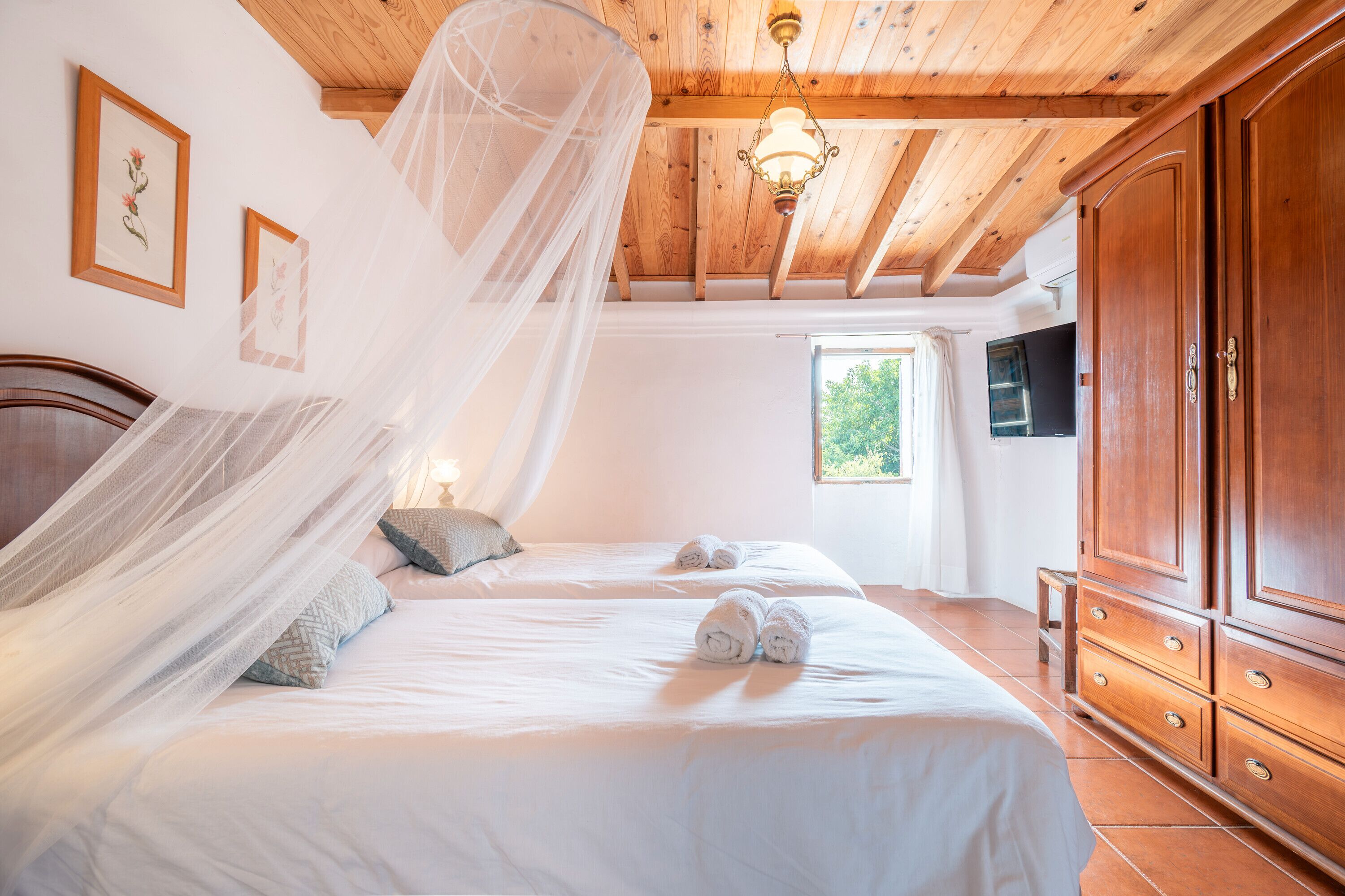 2 chambres, Wi-Fi gratuit, draps fournis