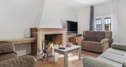 Chalet 'Casa Pilar' with Mountain View, Private Pool and Wi-Fi