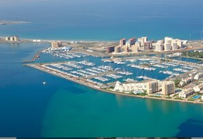 Marina - Apartment 'Recien Reformado 2' with Sea View, Shared Pool and Air Conditioning (La Manga)