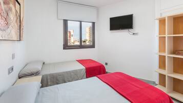 2 Schlafzimmer, BĂŒgeleisen/BĂŒgelbrett, kostenloses WLAN, BettwĂ€sche