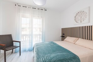 1 chambre, fer et planche à repasser, Wi-Fi gratuit, draps fournis