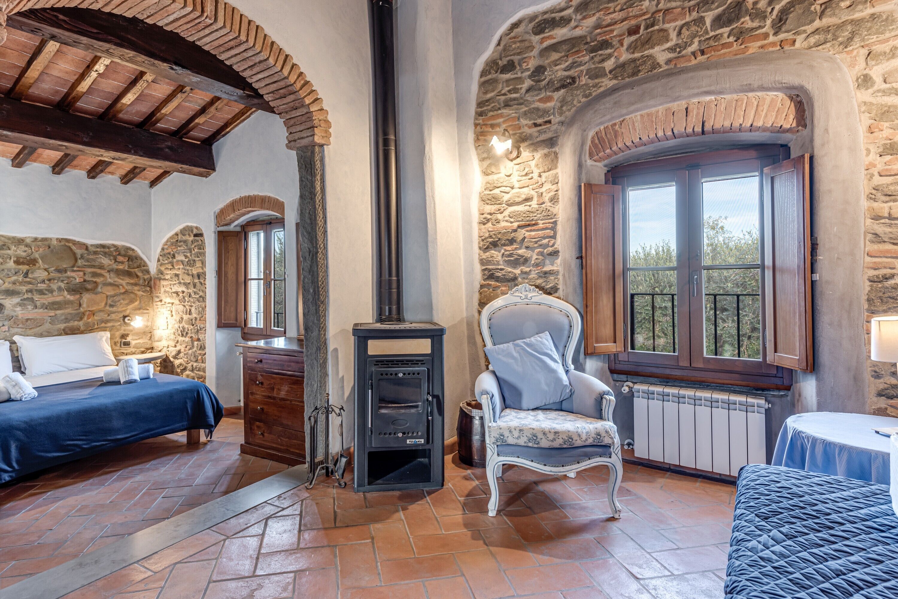 4 habitaciones, wifi gratis y ropa de cama 