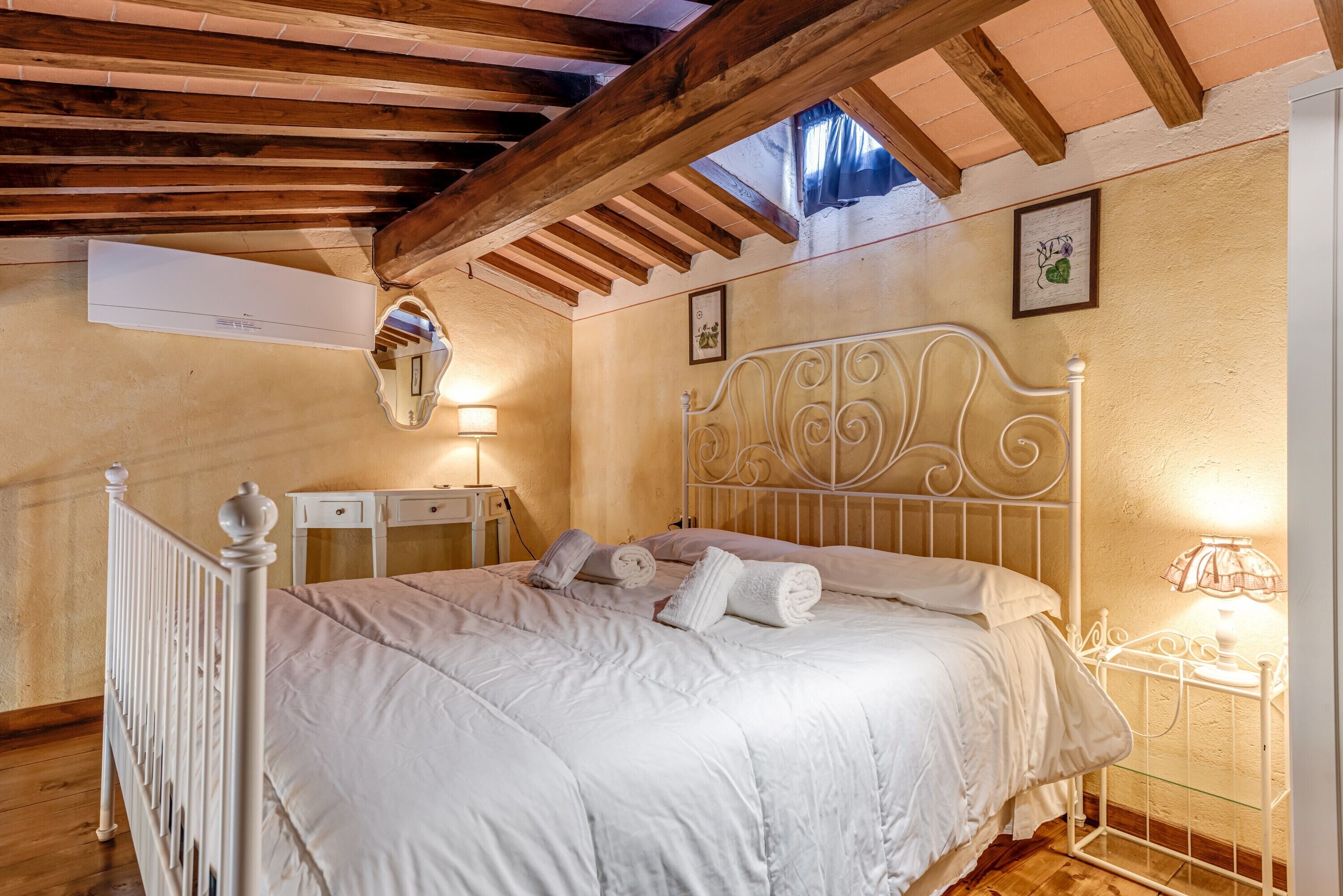 2 habitaciones, wifi gratis y ropa de cama 