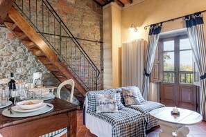 Interior - Apartment 'Il Belvedere' with Shared Pool, Private Terrace and Wi-Fi (Pian di Scò)