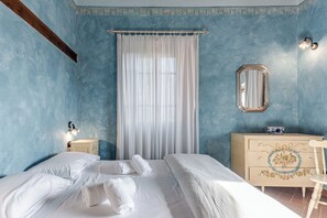 2 bedrooms, free WiFi, bed sheets - Apartment 'Il Belvedere' with Shared Pool, Private Terrace and Wi-Fi (Pian di Scò)