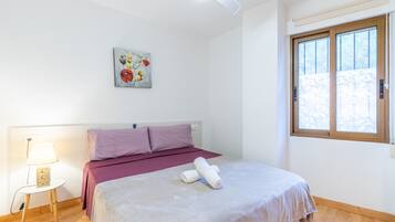 1 Schlafzimmer, Bügeleisen/Bügelbrett, kostenloses WLAN, Bettwäsche