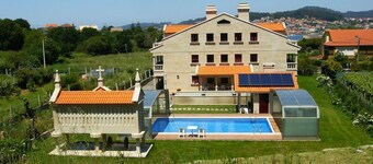 Apartment 'Apartamento 11' with Shared Pool, Private Terrace and Wi-Fi