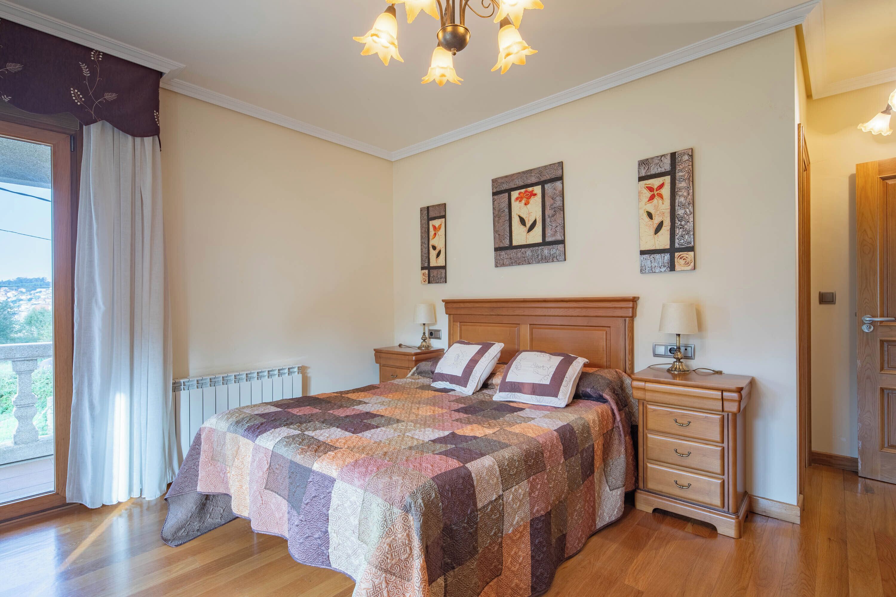 2 habitaciones, tabla de planchar con plancha y wifi gratis 