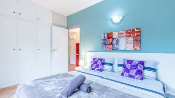 1 bedroom, iron/ironing board, free WiFi, bed sheets