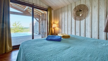 1 chambre, fer et planche Ă repasser, Wi-Fi gratuit, draps fournis