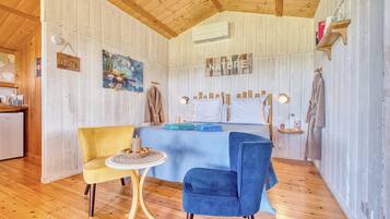 2 chambres, Wi-Fi gratuit, draps fournis