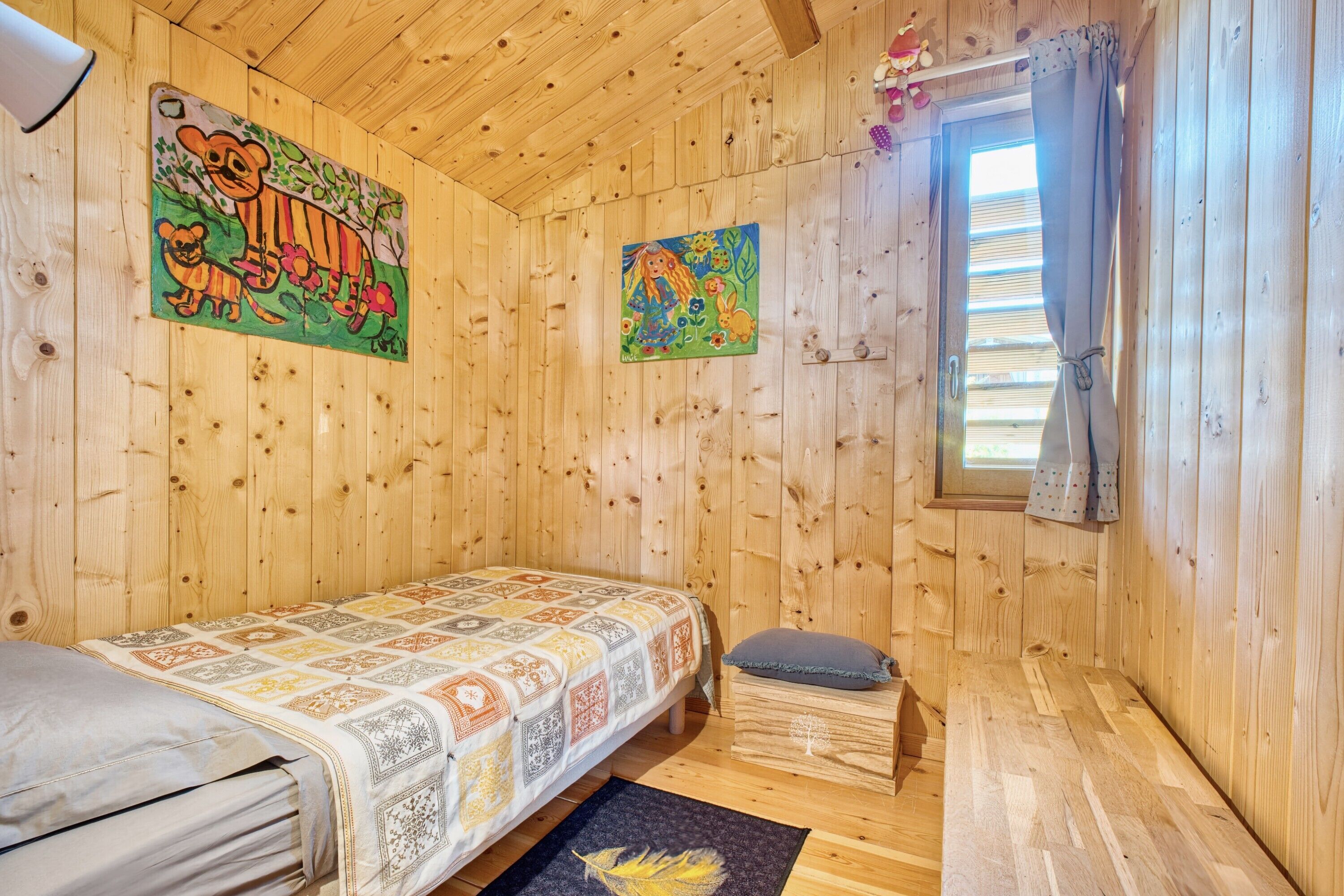 2 chambres, Wi-Fi gratuit, draps fournis