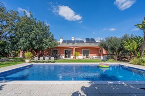 Pool - Country House 'Quinta Dos 4 Ventos' with Private Pool, Wi-Fi and Air Conditioning (Silves)
