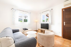 Televisor i taula de tennis de taula 